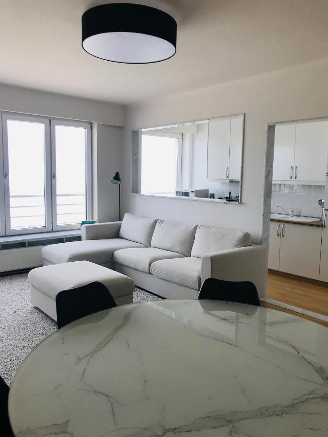 Apartment Ruim Met Zeezicht